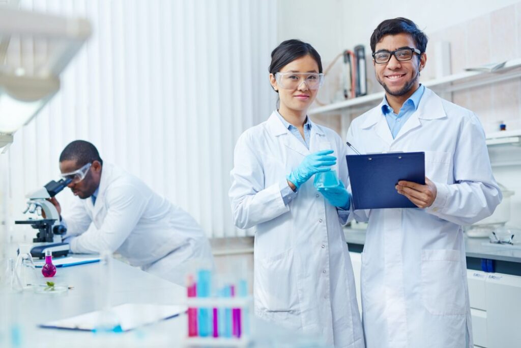 successful-scientists.jpg
